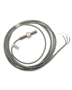 Sensor Indutivo Weg PNP LM18 10 à 30Vcc 1 NA 3 Fios 1